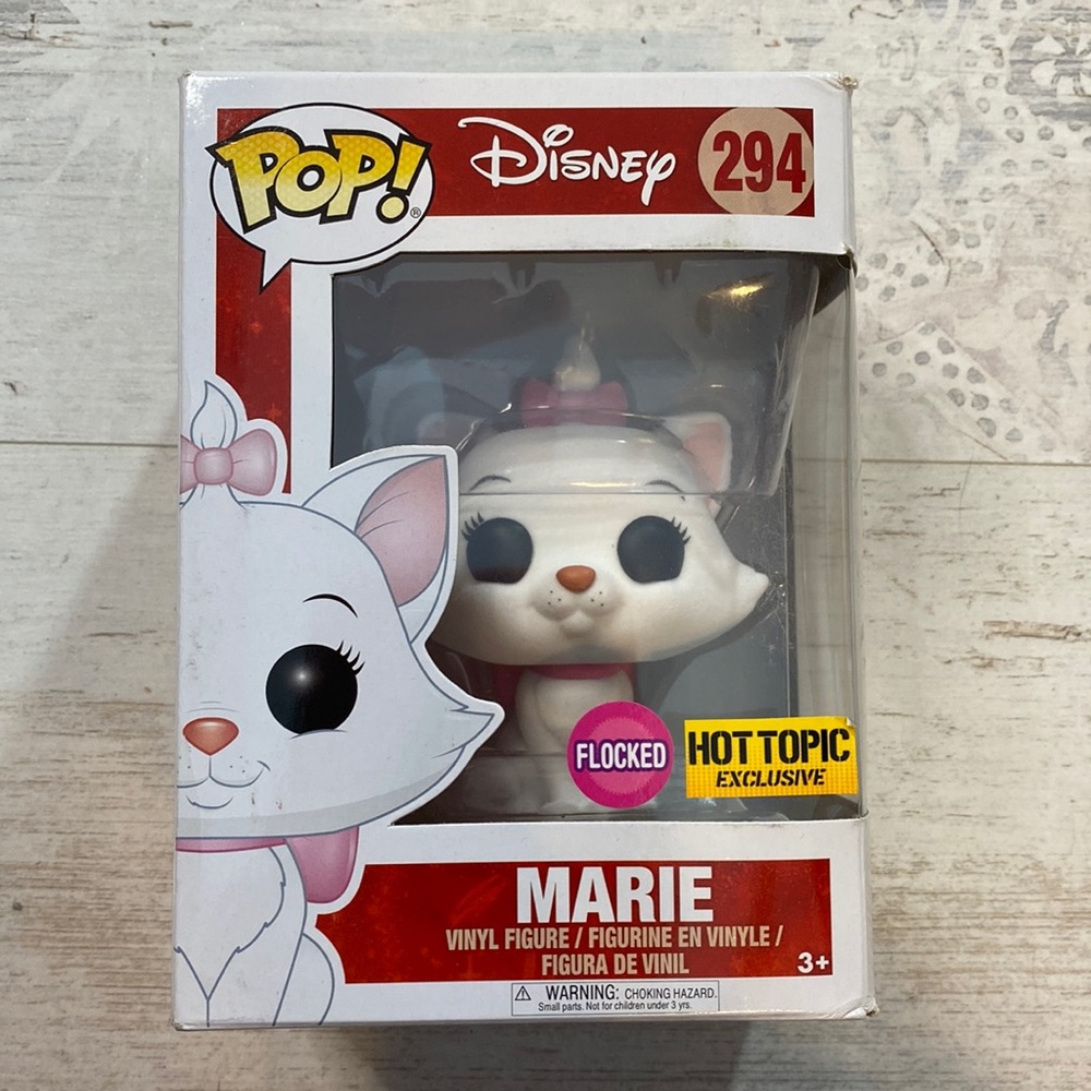 Funko Pop Flocked Marie #294 Disney Exclusive Figure